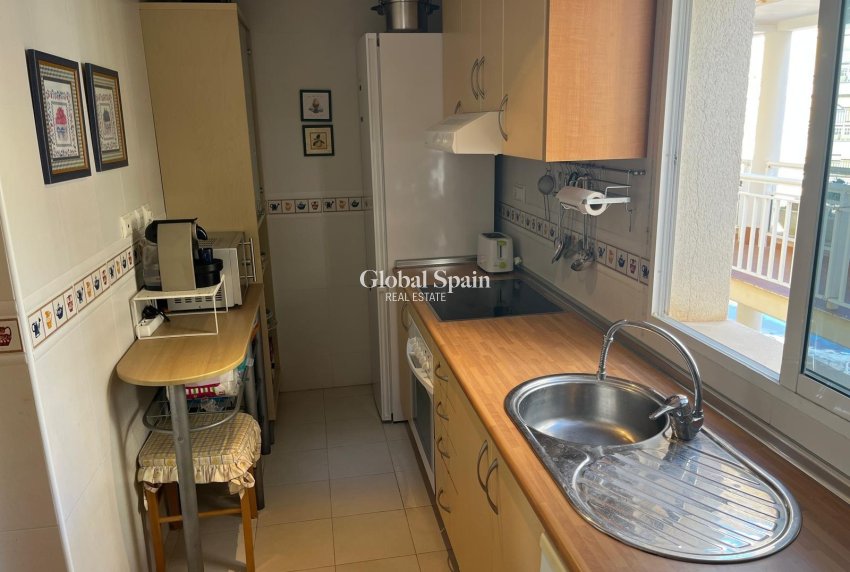 Resale - APARTMENT -
ORIHUELA COSTA - CAMPOAMOR