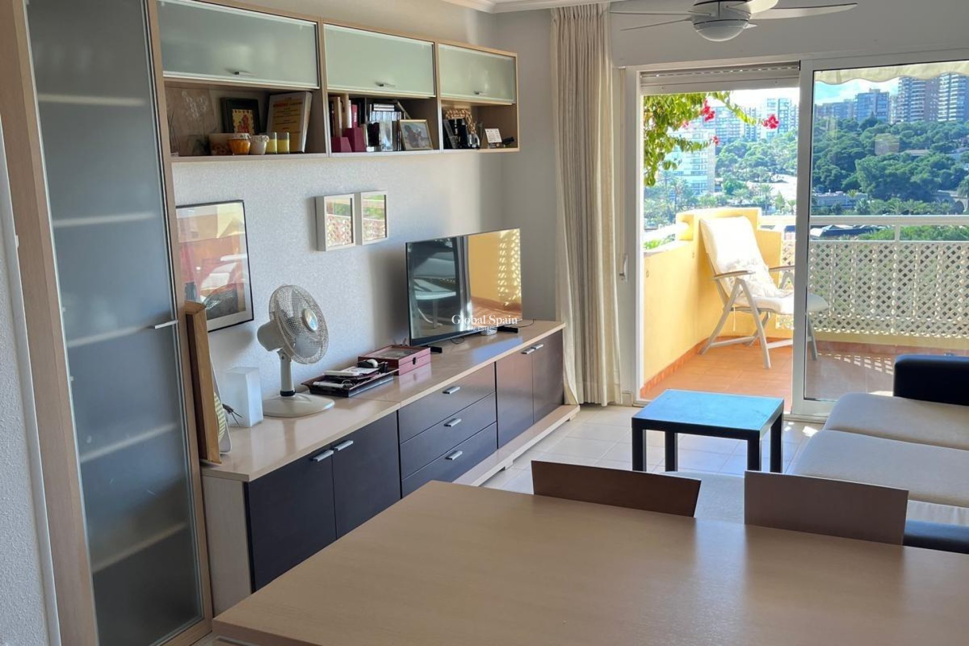 Resale - APARTMENT -
ORIHUELA COSTA - CAMPOAMOR