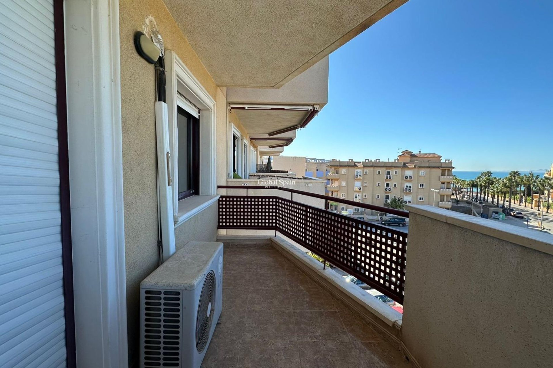 Resale - APARTMENT -
ORIHUELA COSTA - CAMPOAMOR