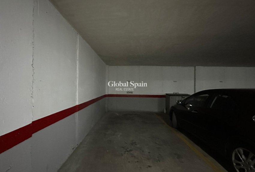 Resale - APARTMENT -
ORIHUELA COSTA - CAMPOAMOR