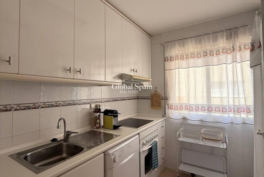 Resale - APARTMENT -
ORIHUELA COSTA - CAMPOAMOR
