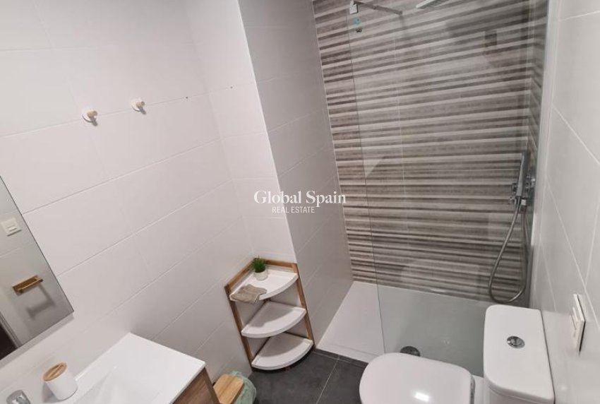 Resale - APARTMENT -
ORIHUELA COSTA - CAMPOAMOR
