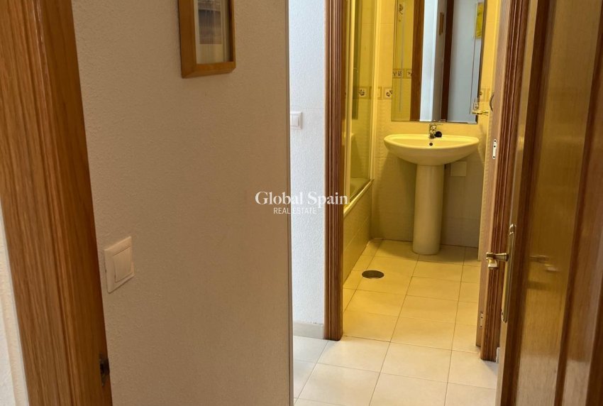 Resale - APARTMENT -
ORIHUELA COSTA - CAMPOAMOR