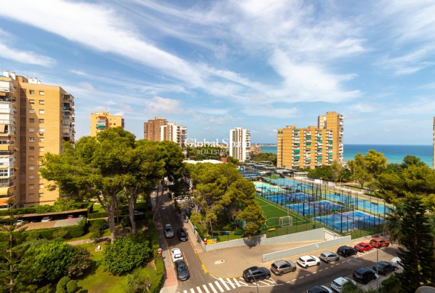 Resale - APARTMENT -
ORIHUELA COSTA - CAMPOAMOR