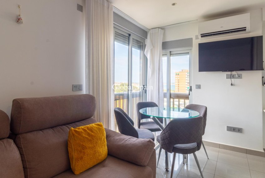 Resale - APARTMENT -
ORIHUELA COSTA - CAMPOAMOR