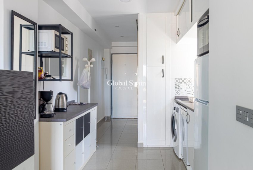 Resale - APARTMENT -
ORIHUELA COSTA - CAMPOAMOR