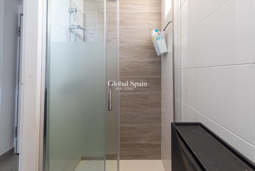 Resale - APARTMENT -
ORIHUELA COSTA - CAMPOAMOR