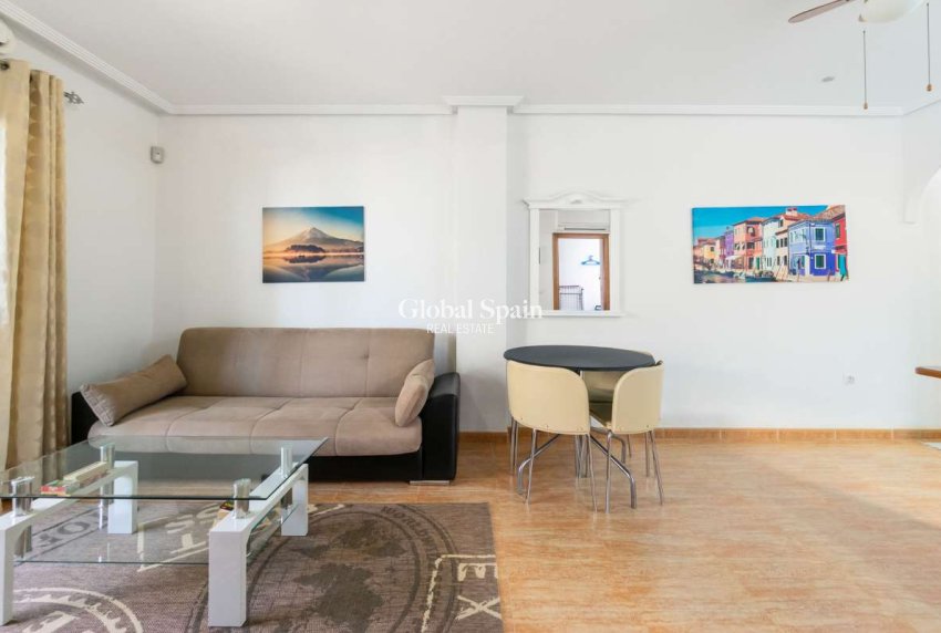 Resale - APARTMENT -
ORIHUELA COSTA - Costa Blanca