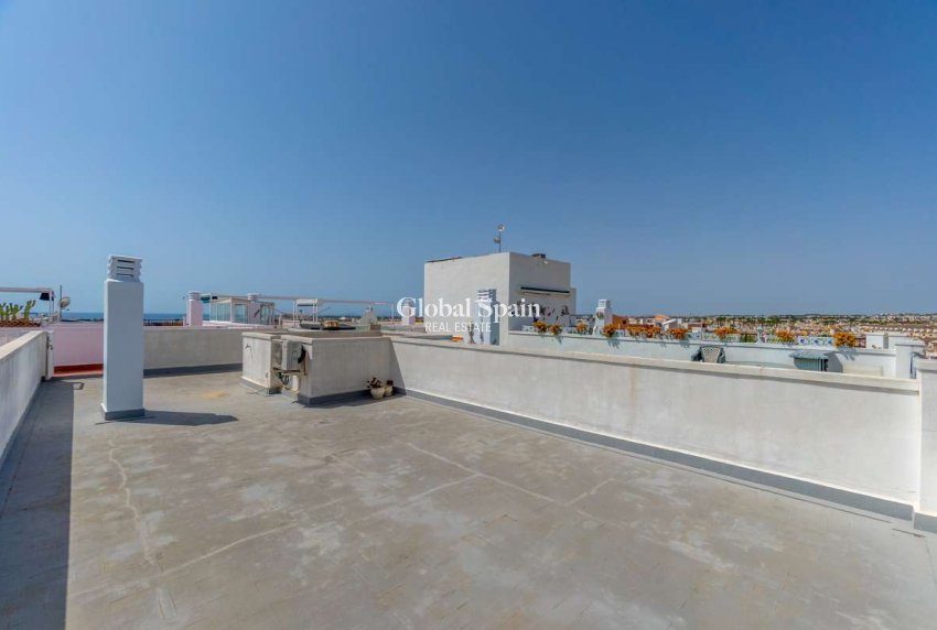 Resale - APARTMENT -
ORIHUELA COSTA - Costa Blanca