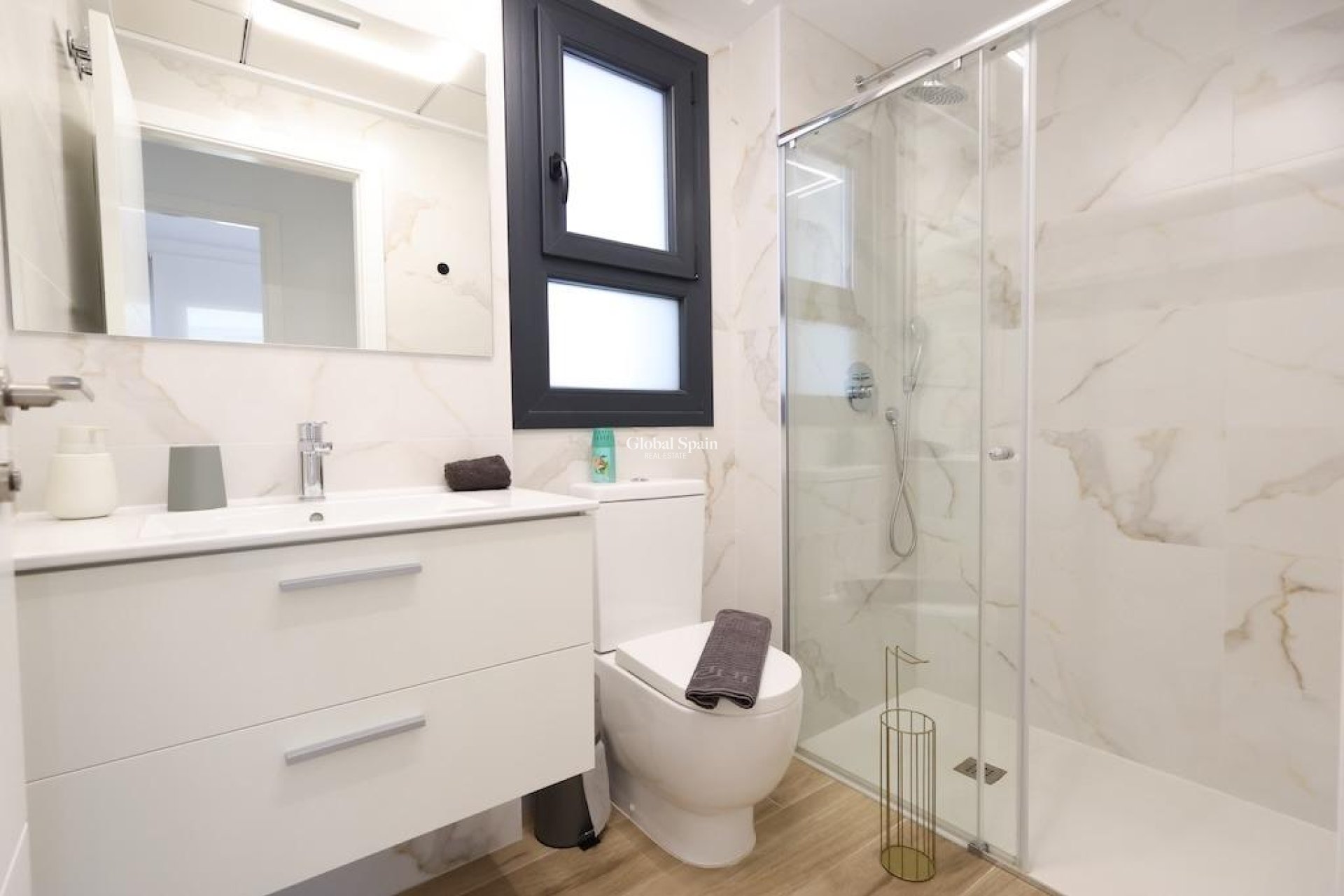 Resale - APARTMENT -
ORIHUELA COSTA - Costa Blanca