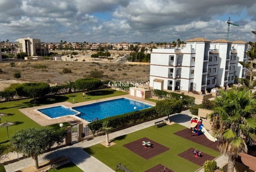 Resale - APARTMENT -
ORIHUELA COSTA - Costa Blanca