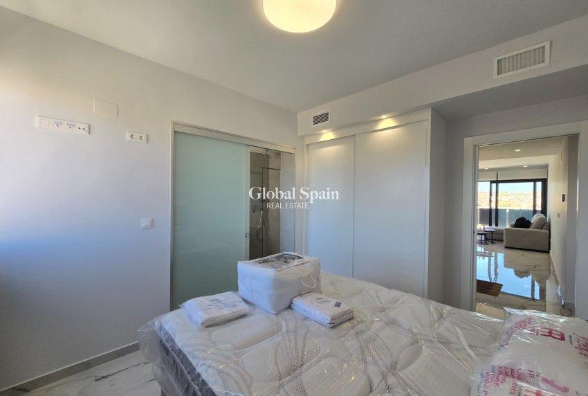 Resale - APARTMENT -
ORIHUELA COSTA - Costa Blanca