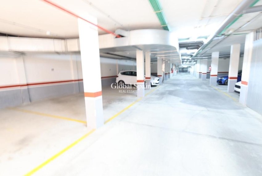 Resale - APARTMENT -
ORIHUELA COSTA - Costa Blanca