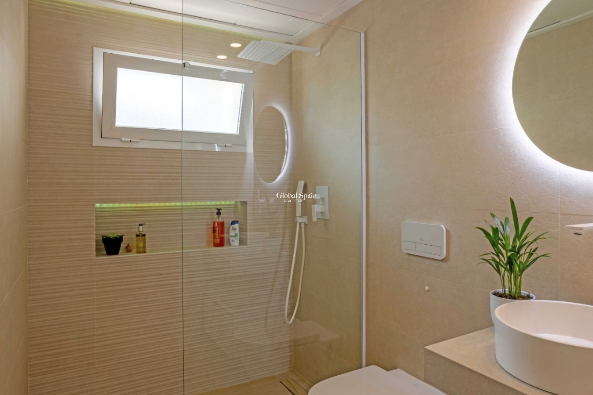 Resale - APARTMENT -
ORIHUELA COSTA - Costa Blanca