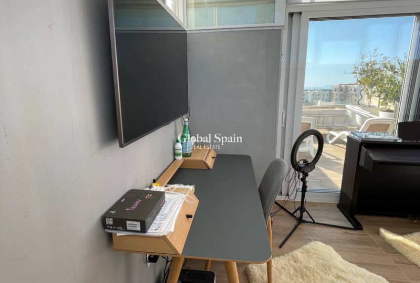 Resale - APARTMENT -
ORIHUELA COSTA - Costa Blanca