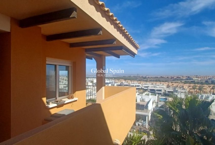 Resale - APARTMENT -
ORIHUELA COSTA - Costa Blanca