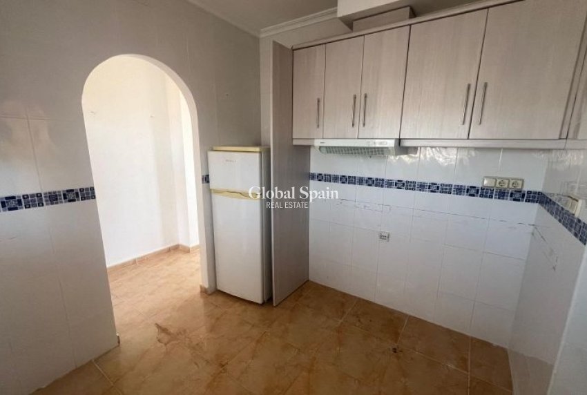 Resale - APARTMENT -
ORIHUELA COSTA - Costa Blanca
