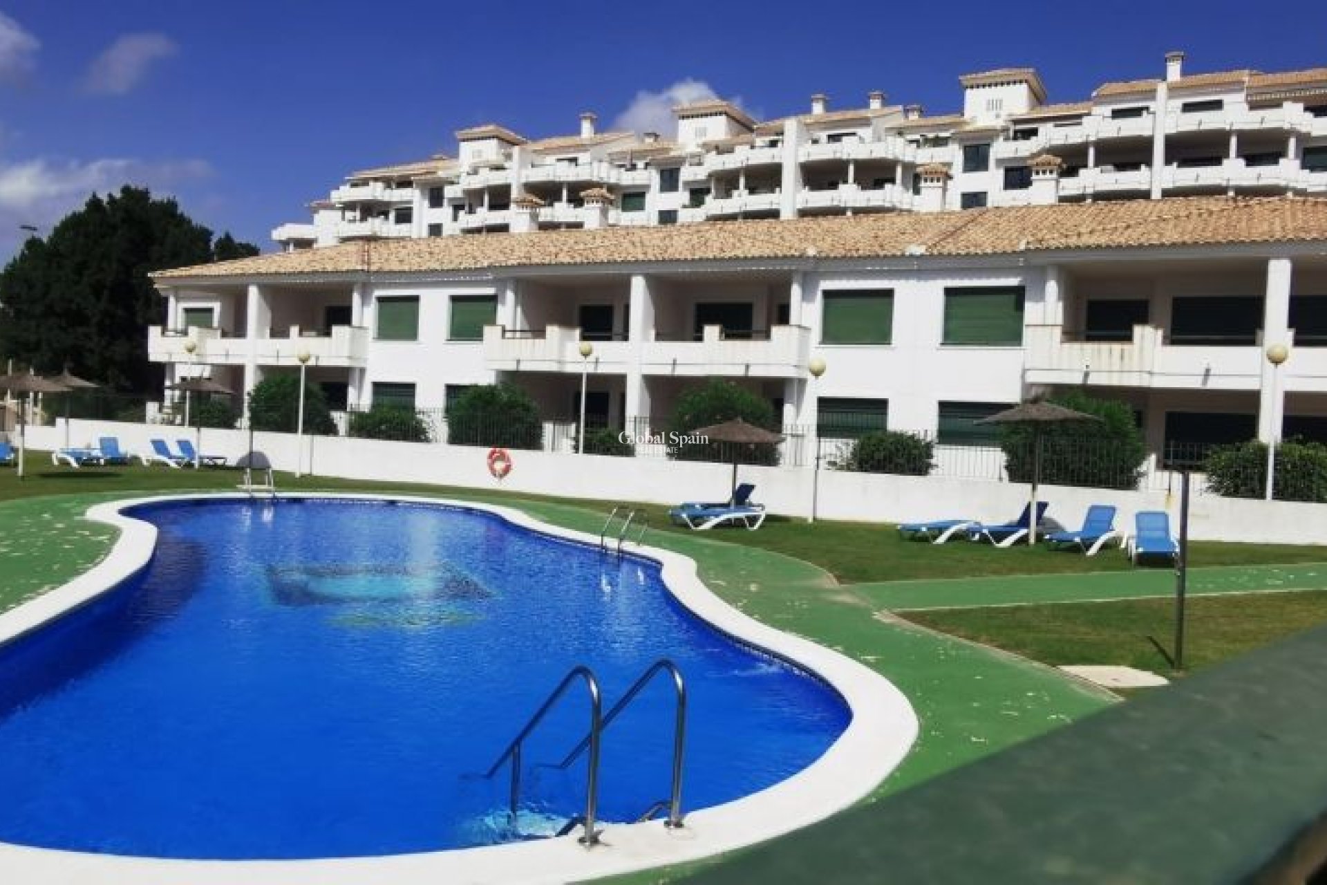 Resale - APARTMENT -
ORIHUELA COSTA - Costa Blanca