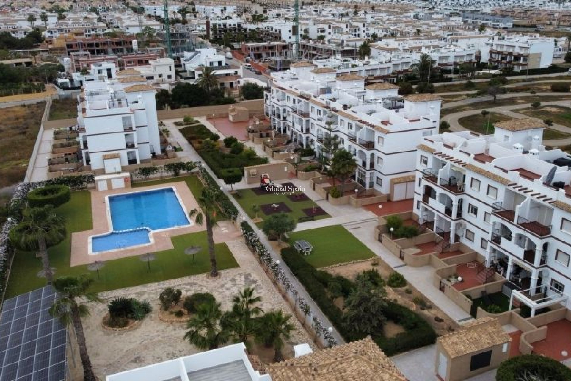 Resale - APARTMENT -
ORIHUELA COSTA - Costa Blanca