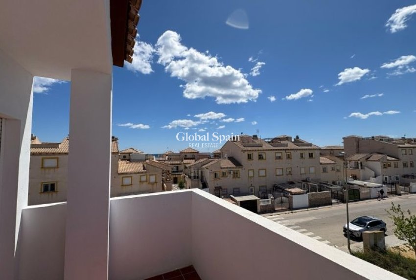 Resale - APARTMENT -
ORIHUELA COSTA - Costa Blanca