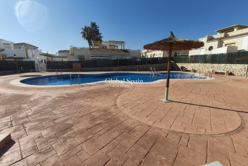 Resale - APARTMENT -
ORIHUELA COSTA - Costa Blanca