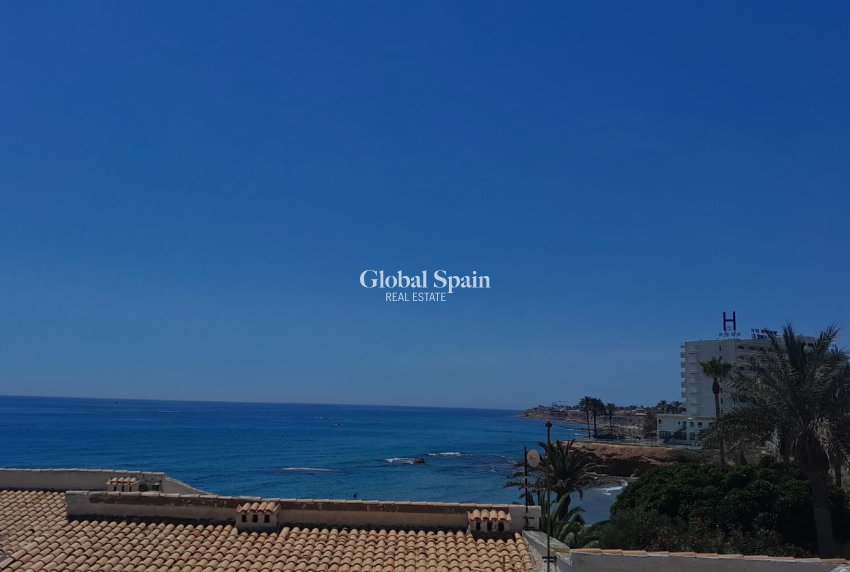 Resale - APARTMENT -
ORIHUELA COSTA - Costa Blanca