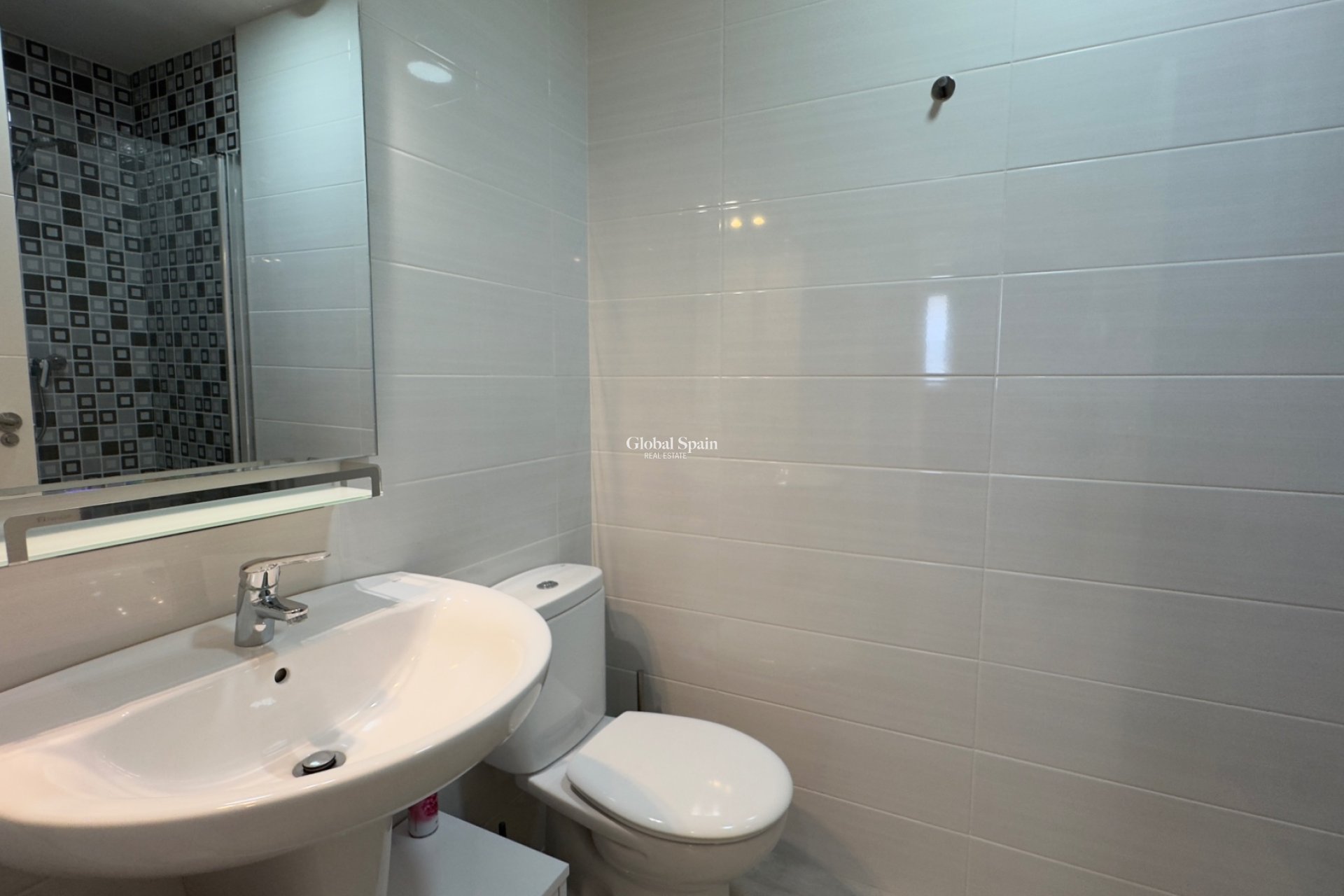 Resale - APARTMENT -
ORIHUELA COSTA - Costa Blanca