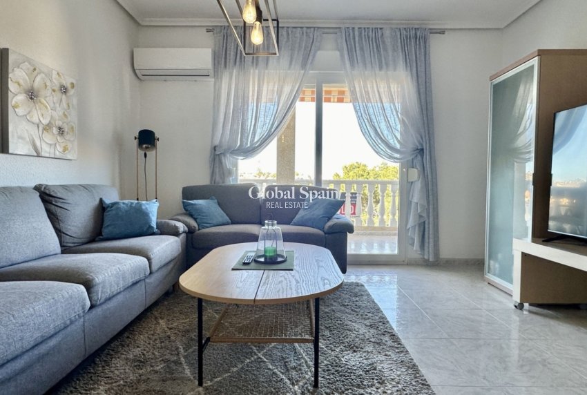 Resale - APARTMENT -
ORIHUELA COSTA - Costa Blanca