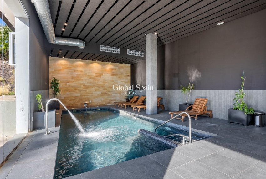 Resale - APARTMENT -
ORIHUELA COSTA - Costa Blanca