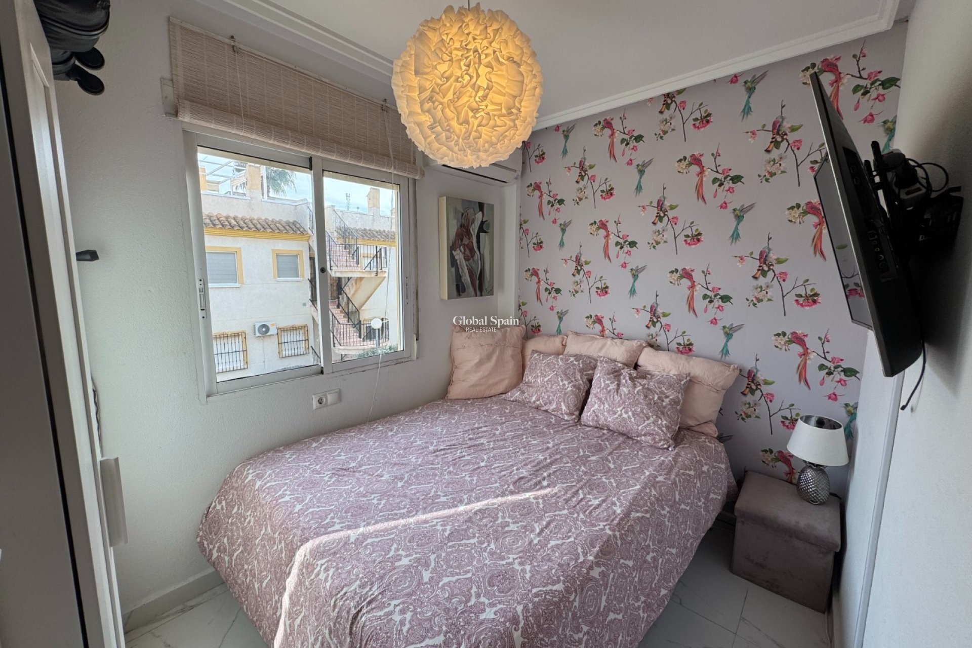 Resale - APARTMENT -
ORIHUELA COSTA - Costa Blanca