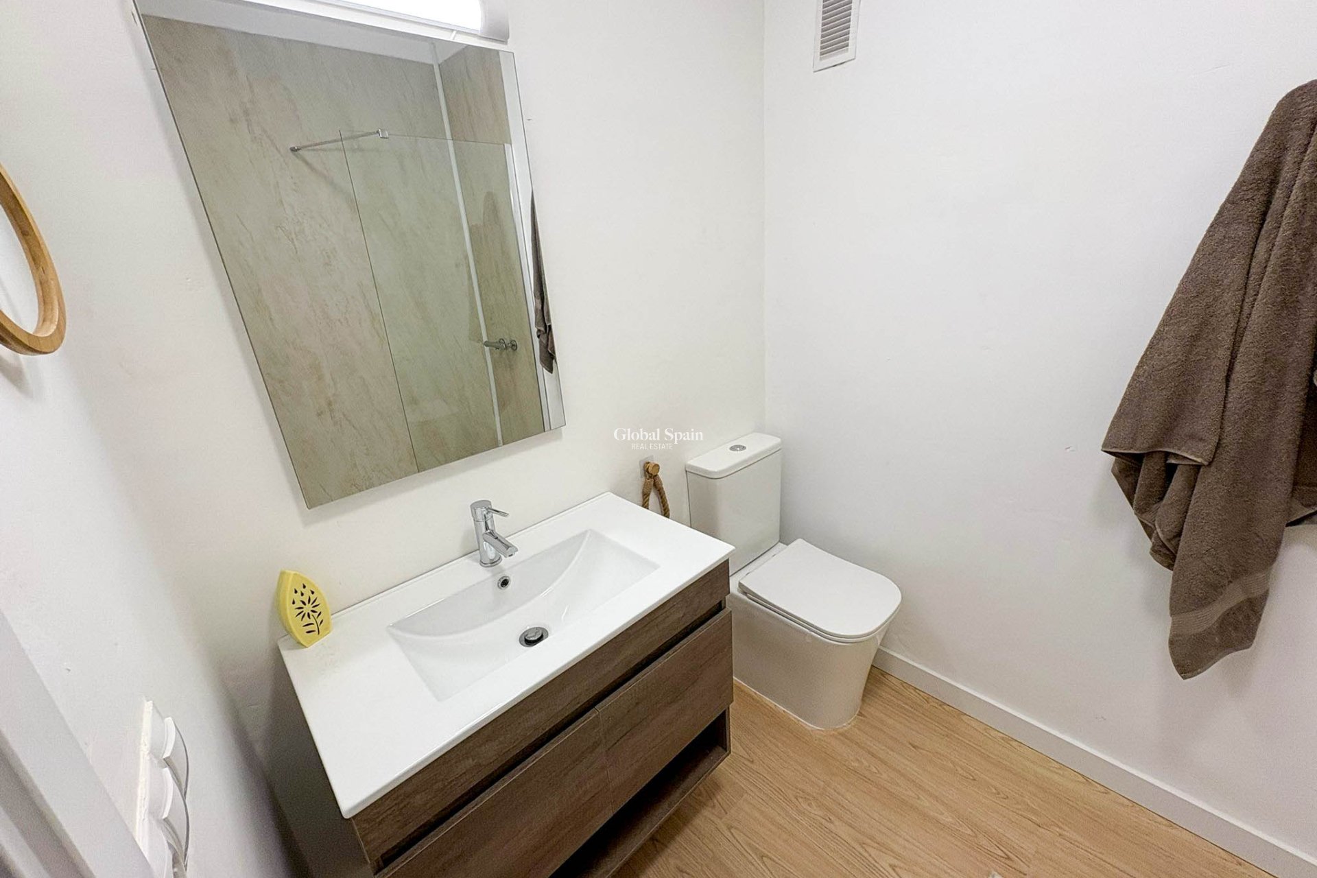 Resale - APARTMENT -
ORIHUELA COSTA - Costa Blanca