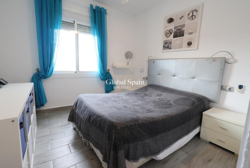 Resale - APARTMENT -
ORIHUELA COSTA - Costa Blanca