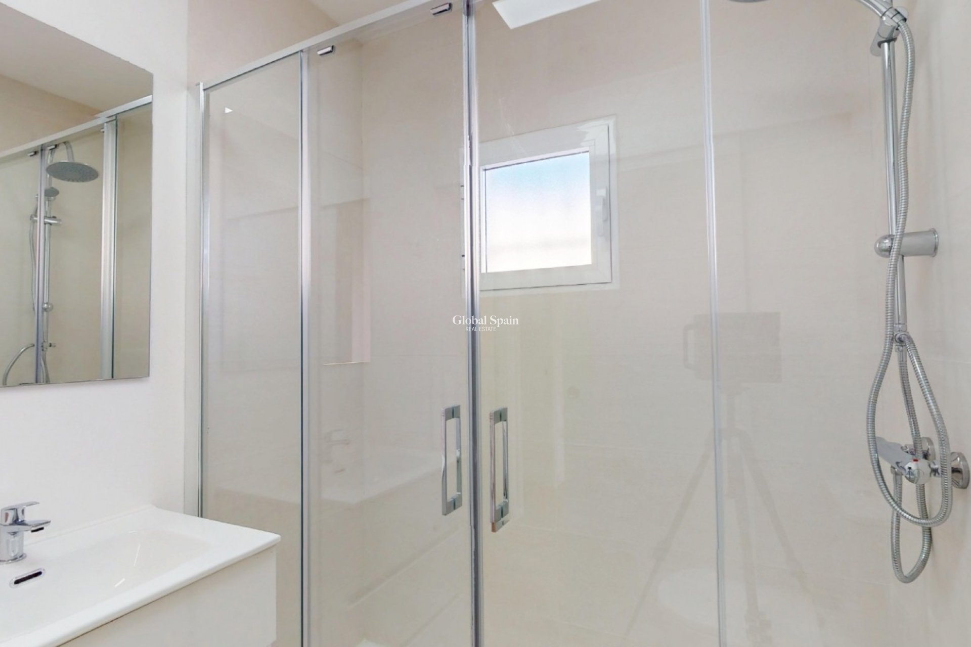 Resale - APARTMENT -
ORIHUELA COSTA - Costa Blanca