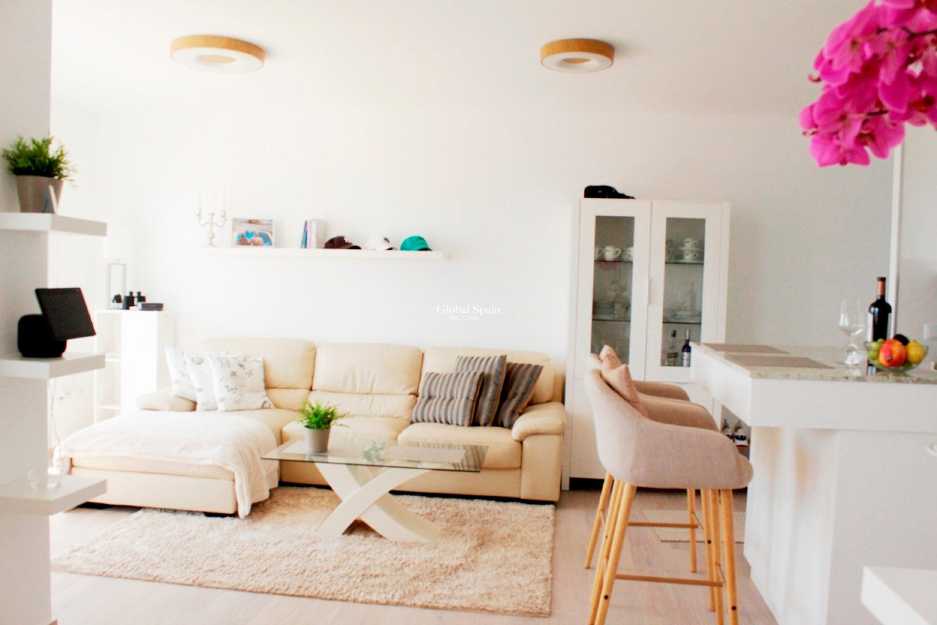 Resale - APARTMENT -
ORIHUELA COSTA - Costa Blanca