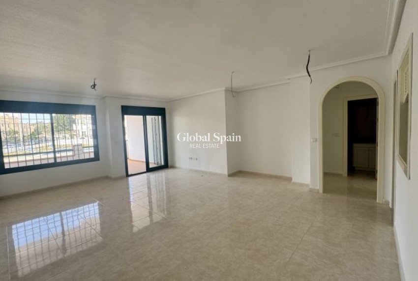 Resale - APARTMENT -
ORIHUELA COSTA - Costa Blanca