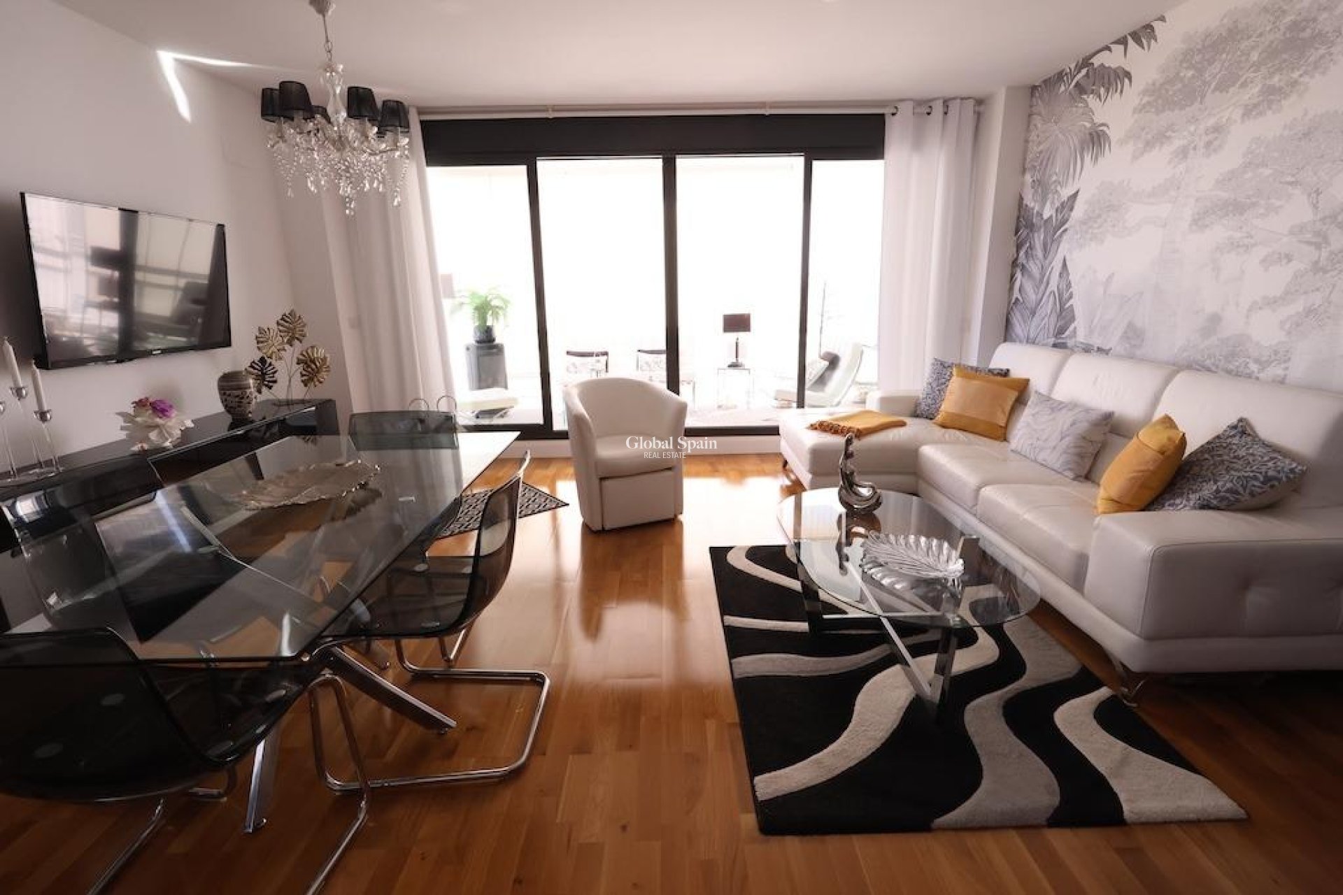 Resale - APARTMENT -
ORIHUELA COSTA - Costa Blanca