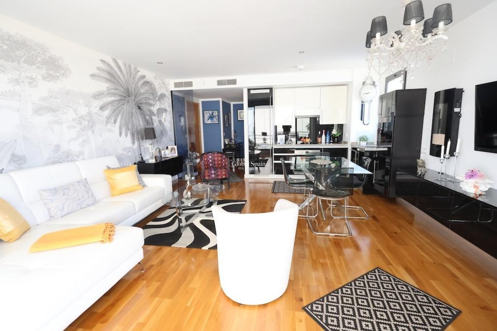 Resale - APARTMENT -
ORIHUELA COSTA - Costa Blanca