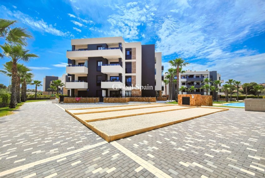 Resale - APARTMENT -
ORIHUELA COSTA - Costa Blanca
