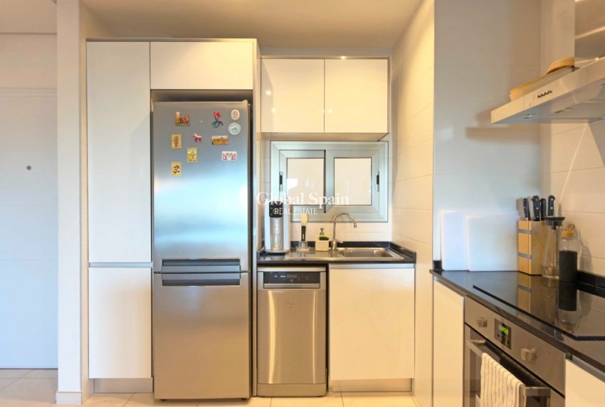 Resale - APARTMENT -
ORIHUELA COSTA - Costa Blanca