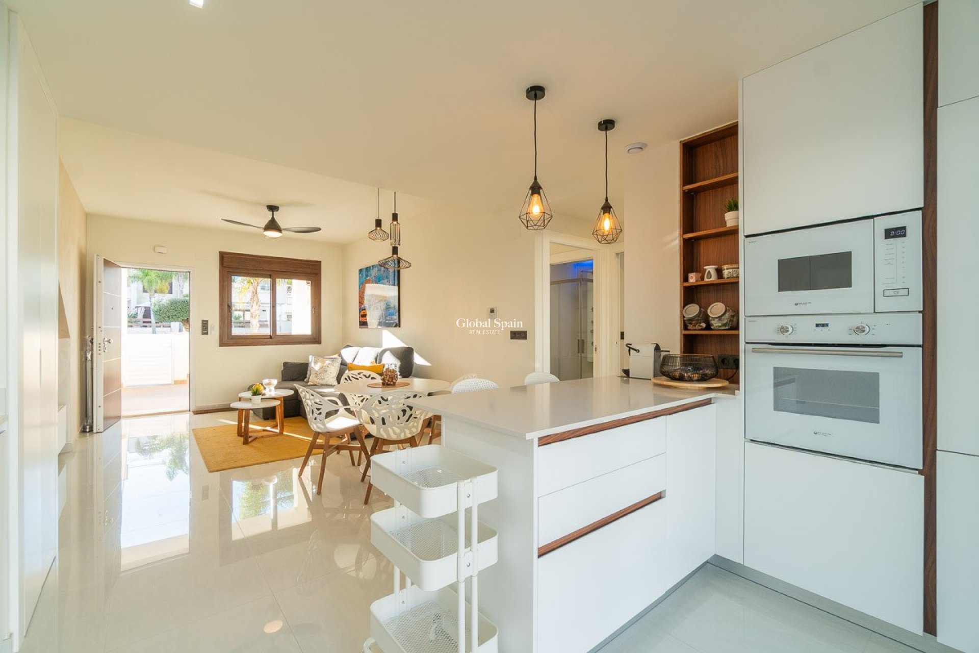 Resale - APARTMENT -
ORIHUELA COSTA - Costa Blanca