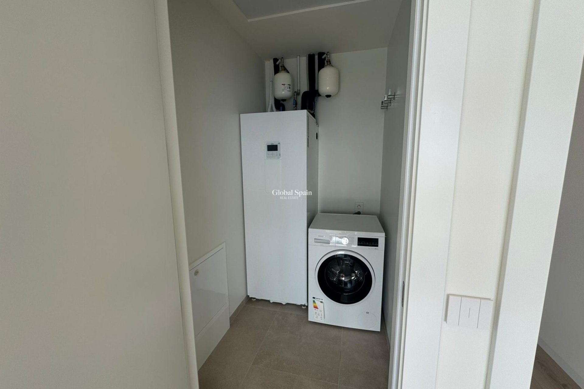 Resale - APARTMENT -
ORIHUELA COSTA - Costa Blanca