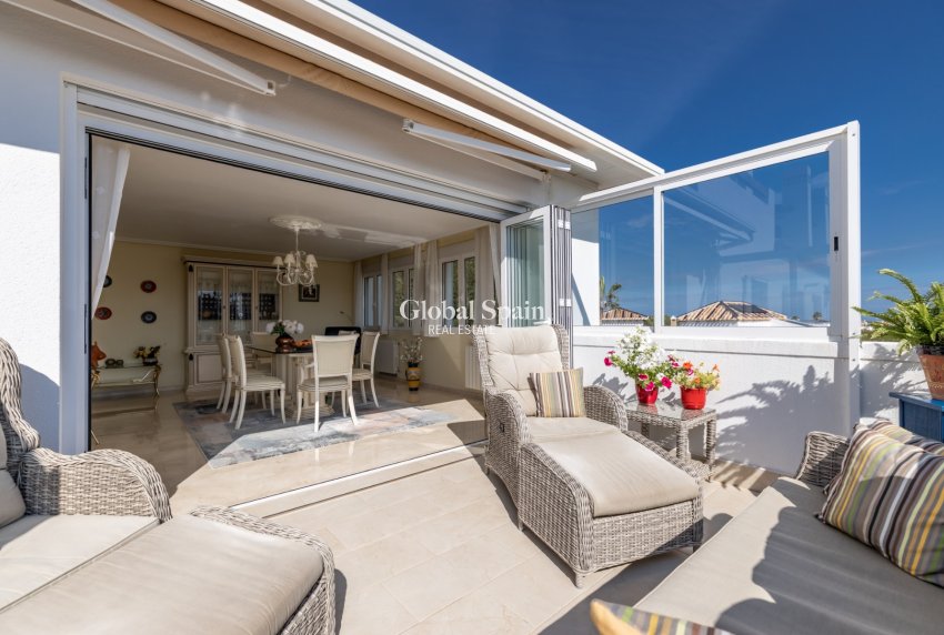 Resale - APARTMENT -
ORIHUELA COSTA - Costa Blanca