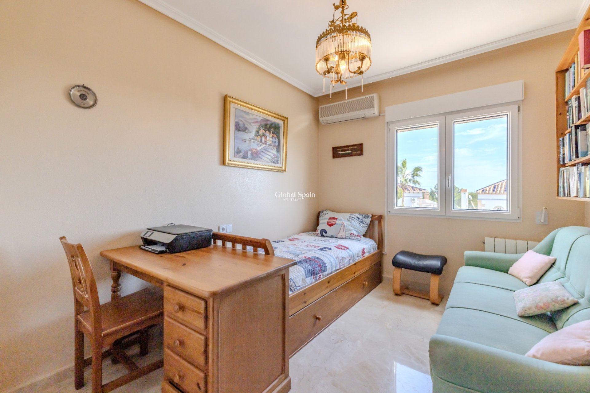 Resale - APARTMENT -
ORIHUELA COSTA - Costa Blanca