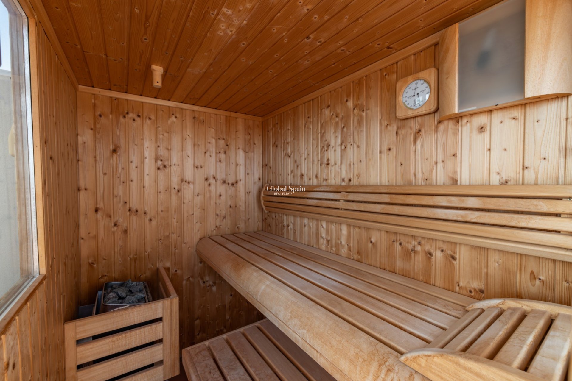 Resale - APARTMENT -
ORIHUELA COSTA - Costa Blanca