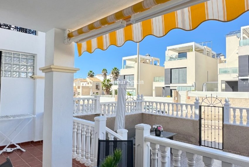 Resale - APARTMENT -
ORIHUELA COSTA - Costa Blanca