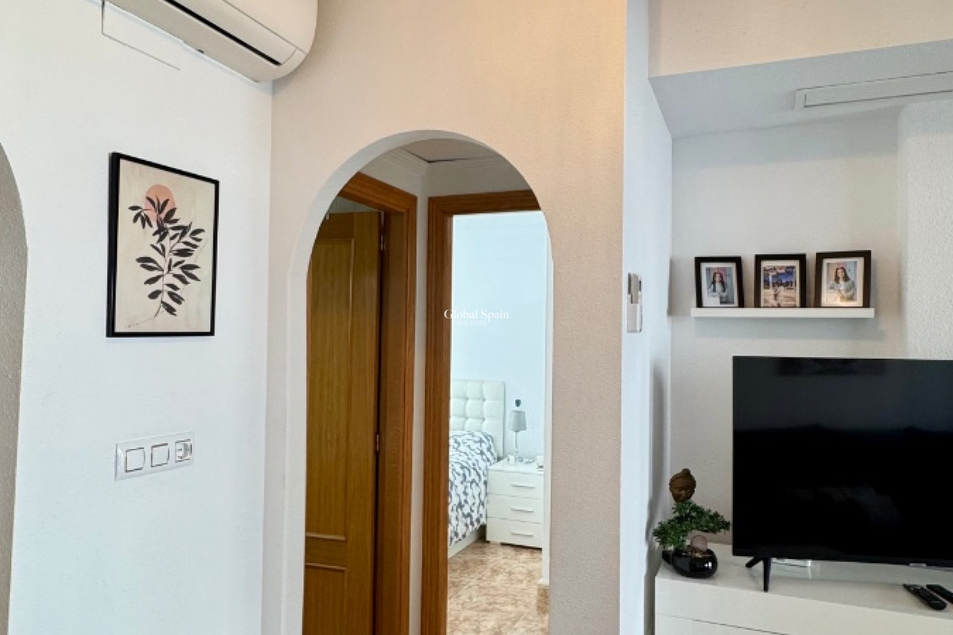 Resale - APARTMENT -
ORIHUELA COSTA - Costa Blanca