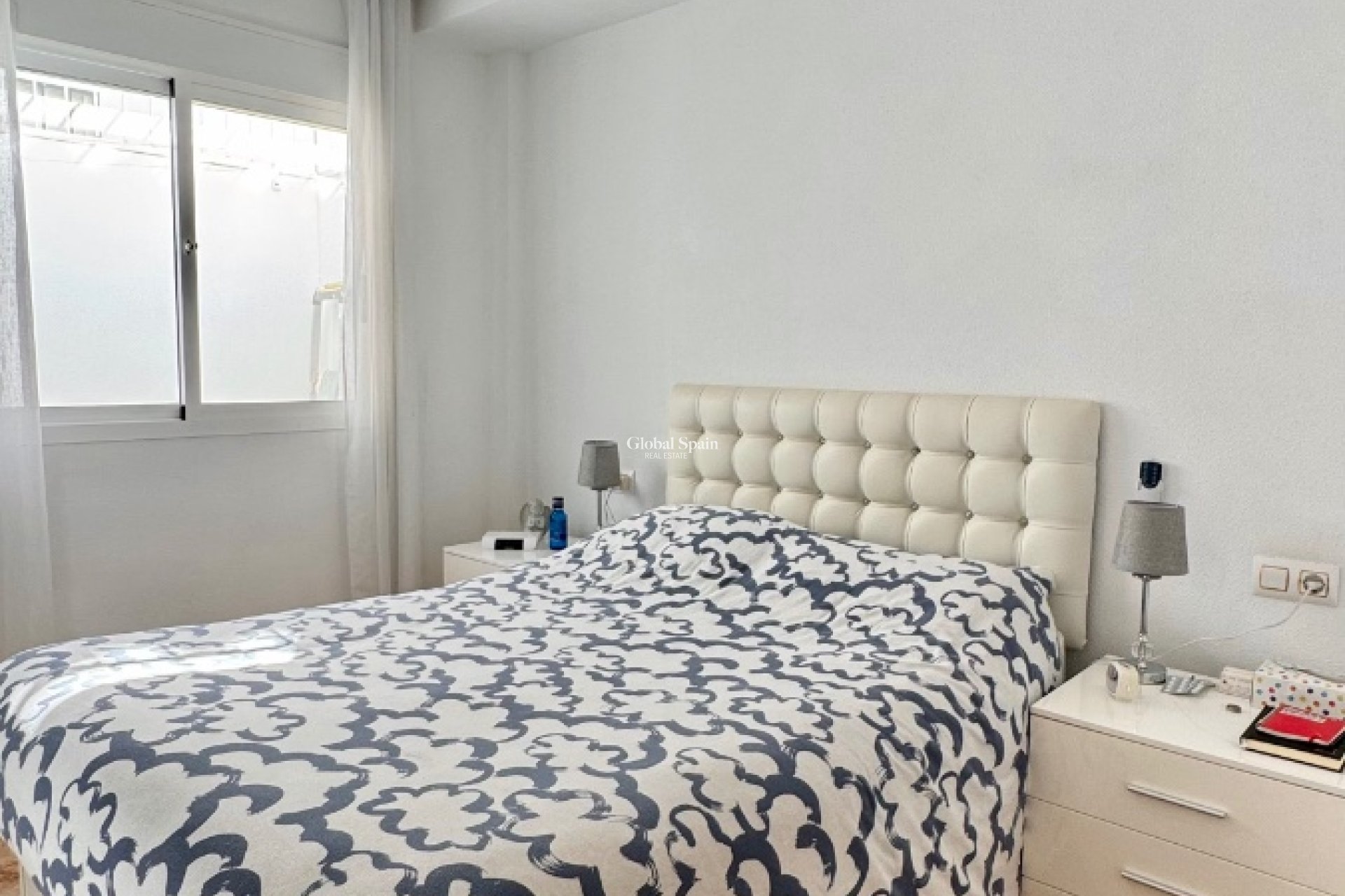 Resale - APARTMENT -
ORIHUELA COSTA - Costa Blanca