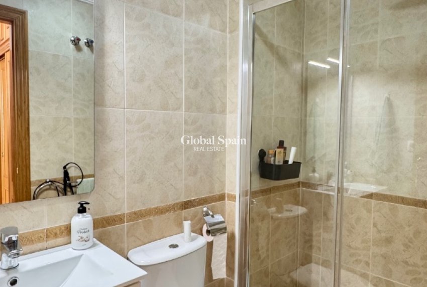 Resale - APARTMENT -
ORIHUELA COSTA - Costa Blanca