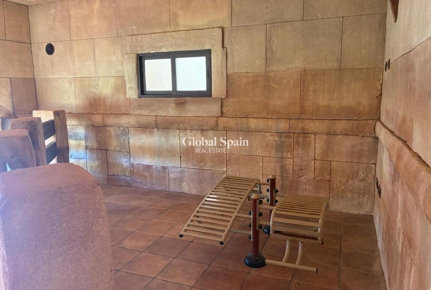 Resale - APARTMENT -
ORIHUELA COSTA - Costa Blanca