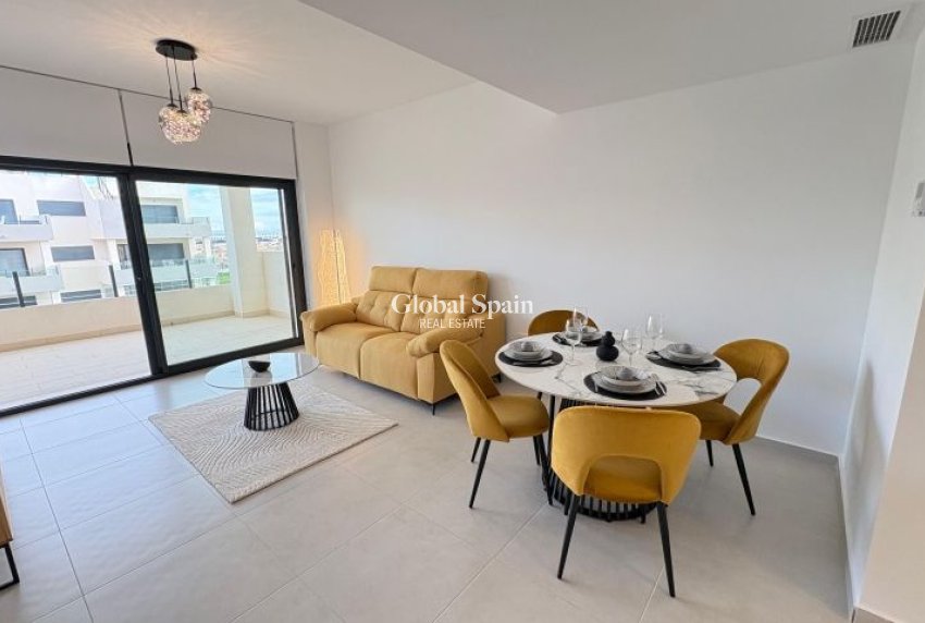 Resale - APARTMENT -
ORIHUELA COSTA - Costa Blanca